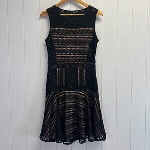 BCBG Maxazaria Womens Classic Cocktail Mesh Lace Midi Dress Size M Event Wedding